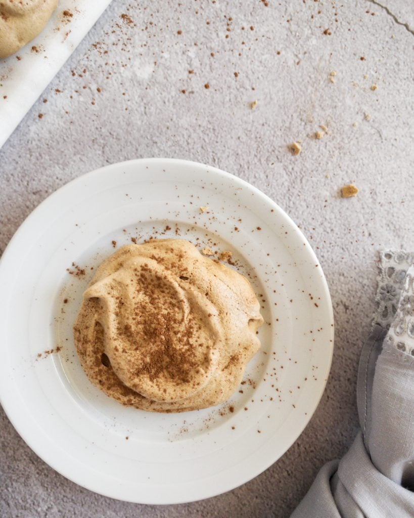 Easy Chocolate Coffee Meringues Recipe