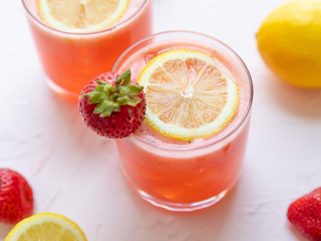 Easy Strawberry Lemonade