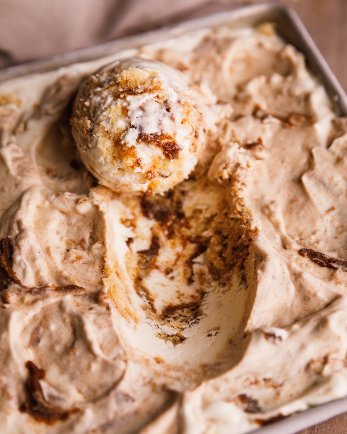 Cinnamon Roll Ice Cream Recipe (No Churn)
