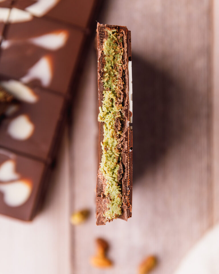 Simple Homemade Dubai Chocolate Bar Viral Recipe