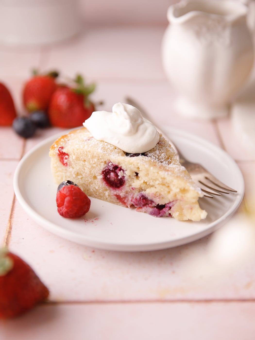 Easy Triple Fresh Berry Cake Recipe