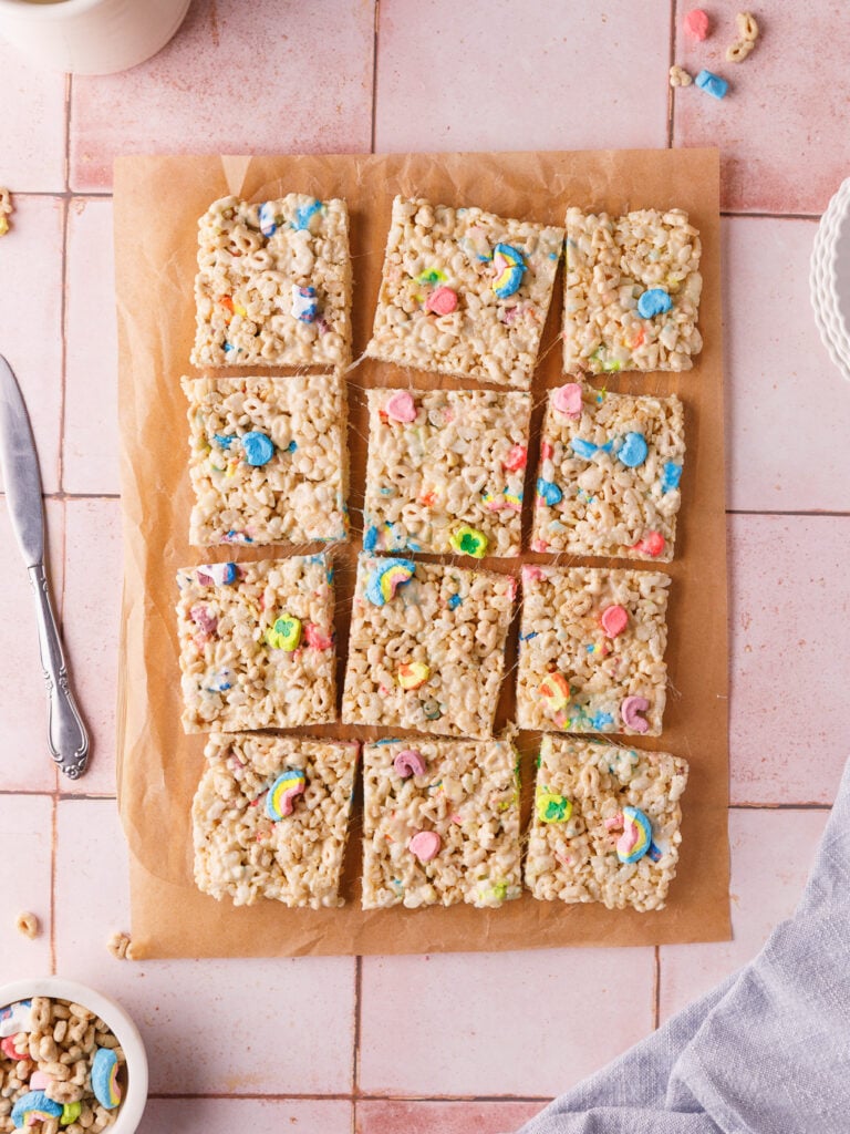 Easy Lucky Charms Rice Krispie Treats Recipe
